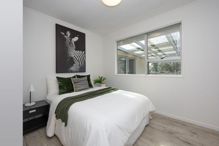 Photo of property in 16 Mckinstry Avenue, Mangere East, Auckland, 2024