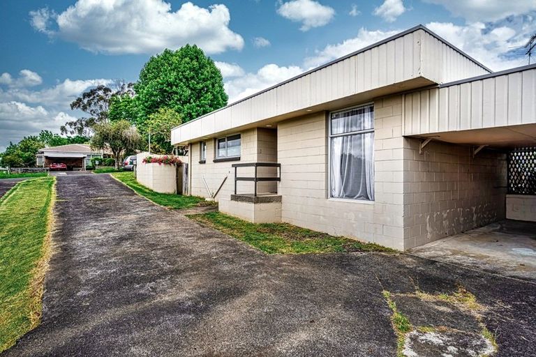 Photo of property in 1-2/19 Pegler Drive, Howick, Auckland, 2014