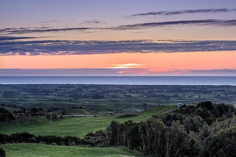 Photo of property in 791 Dover Road, Okato, New Plymouth, 4374