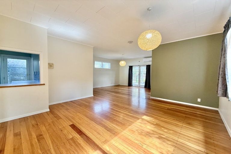 Photo of property in 8 Richard Street, Belmont, Lower Hutt, 5010
