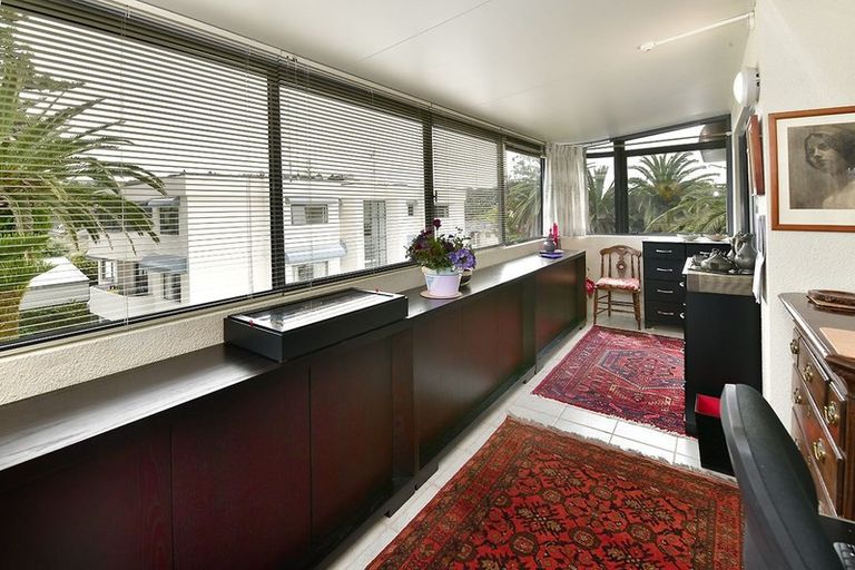 Photo of property in 11f Puriri Avenue, Orewa, 0931