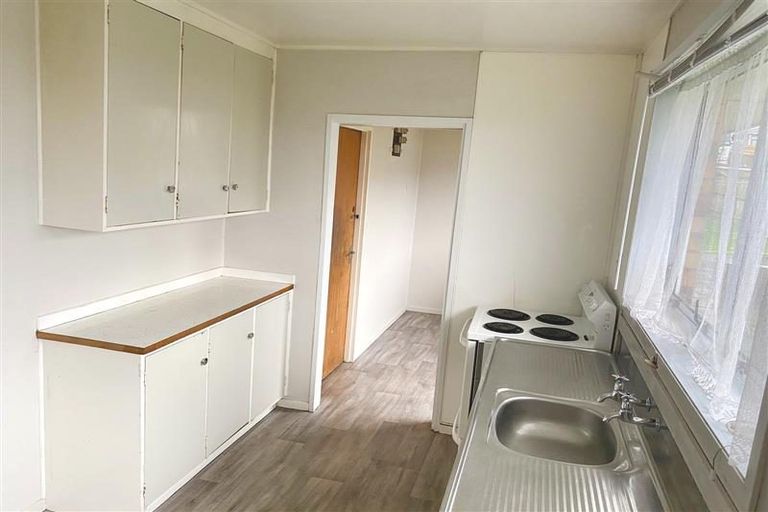 Photo of property in 50 Pah Road, Papatoetoe, Auckland, 2025