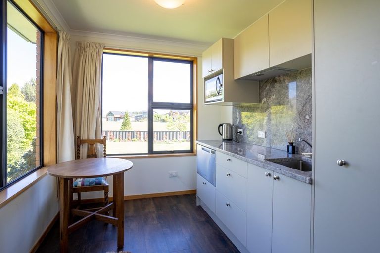 Photo of property in 4 Pisa Moorings Road, Mount Pisa, Cromwell, 9383