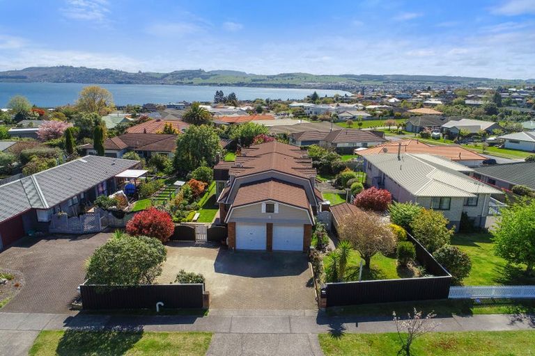 Photo of property in 46 Arrowsmith Avenue, Waipahihi, Taupo, 3330