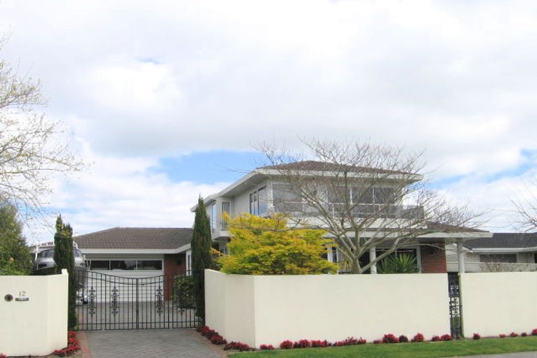 Photo of property in 12 Berwick Place, Mount Maunganui, 3116