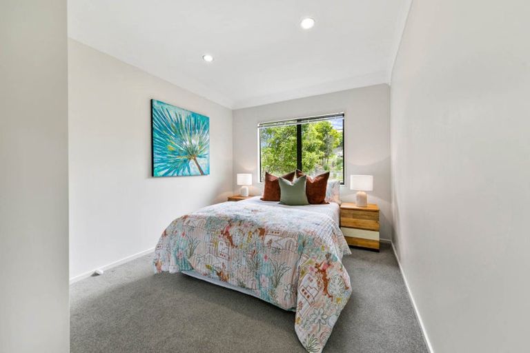 Photo of property in 17c Tirimoana Road, Te Atatu South, Auckland, 0602