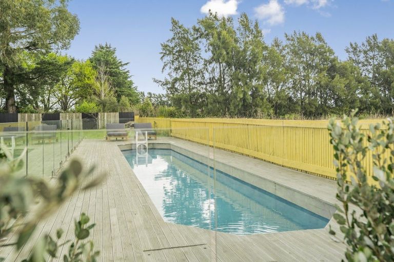 Photo of property in 26 Cotter Street, Greytown, 5712