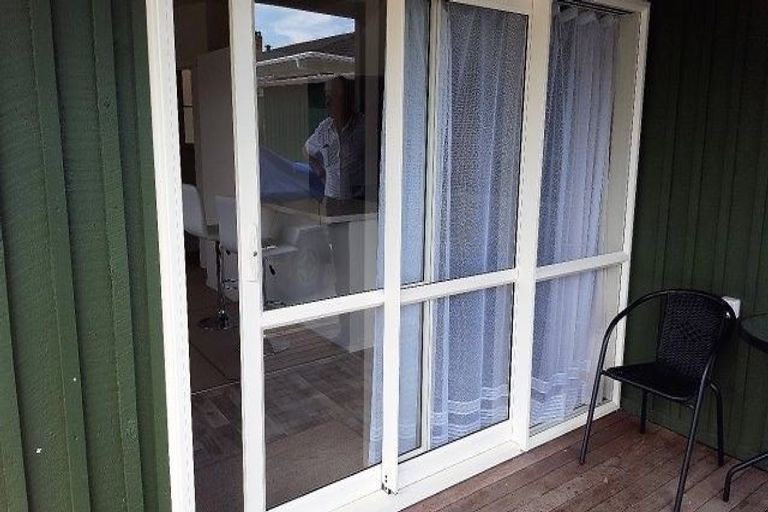 Photo of property in 17 Donald Street, Regent, Whangarei, 0112