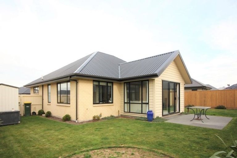 Photo of property in 6 Genoa Avenue, Rolleston, 7614