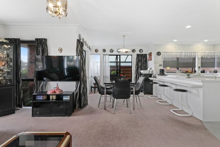 Photo of property in 1 Lotus Avenue, Mount Maunganui, 3116