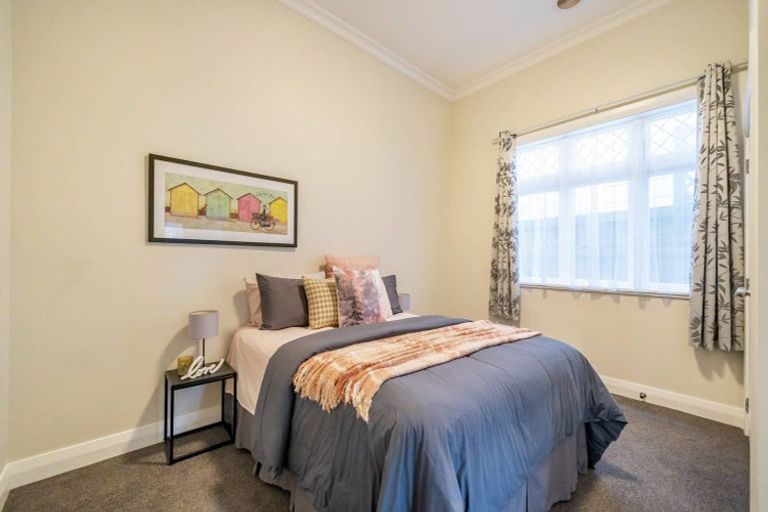 Photo of property in 22 Elizabeth Street, Petone, Lower Hutt, 5012