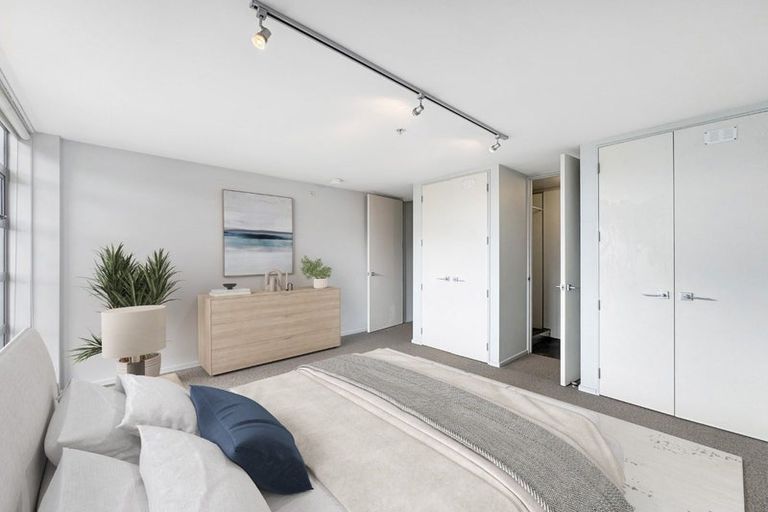 Photo of property in Vespa Apartments, 20 Hanson Street, Mount Cook, Wellington, 6021
