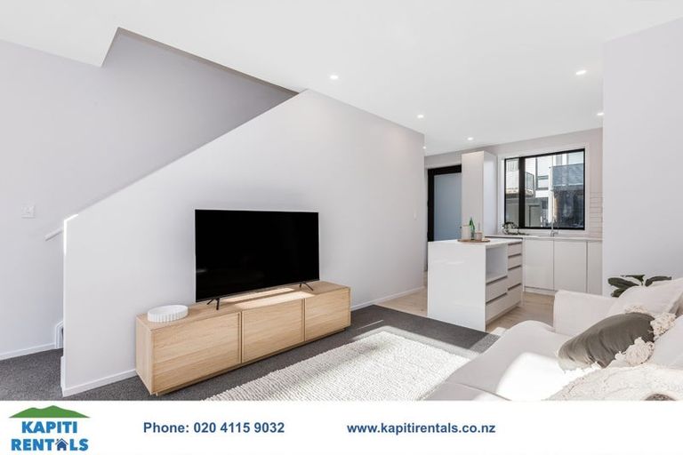Photo of property in 28 Houhere Street, Paraparaumu, 5032