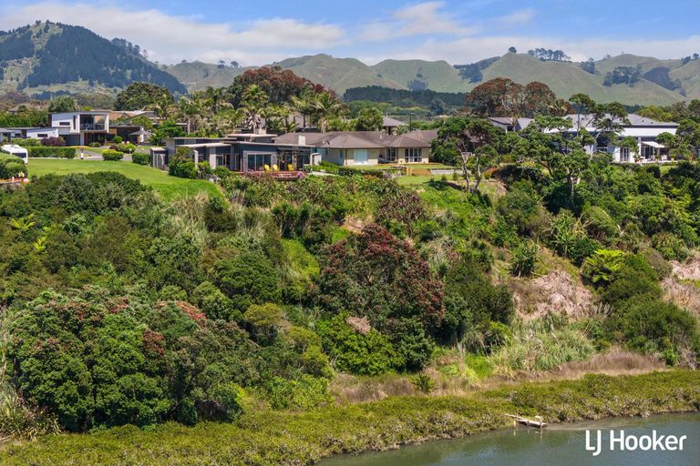 Photo of property in 159 Koutunui Road, Athenree, Katikati, 3177
