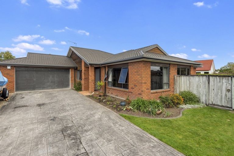 Photo of property in 3 Fendalton Drive, Rototuna, Hamilton, 3210