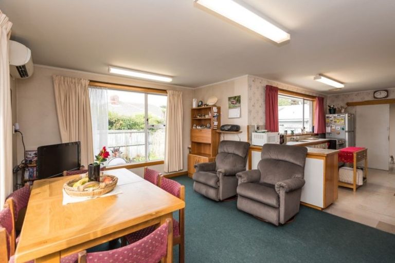 Photo of property in 12 Cavan Place, Mairehau, Christchurch, 8052