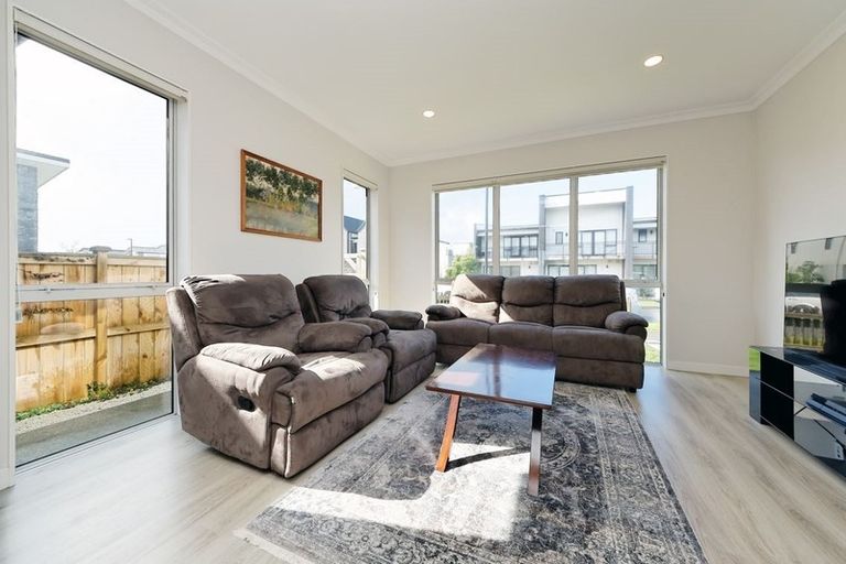 Photo of property in 23 Hangar Lane, Whenuapai, Auckland, 0618