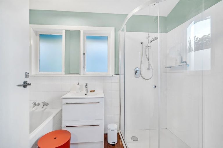 Photo of property in 21 Heaton Rhodes Place, Cashmere, Christchurch, 8022