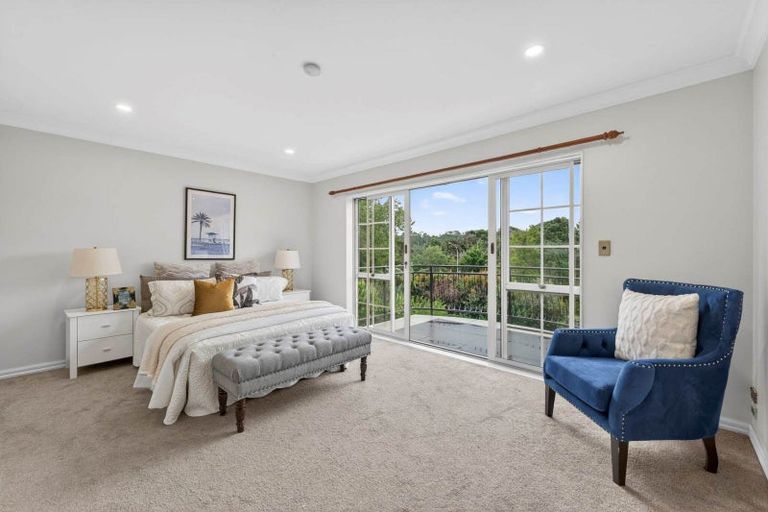 Photo of property in 38c Wicklam Lane, Greenhithe, Auckland, 0632