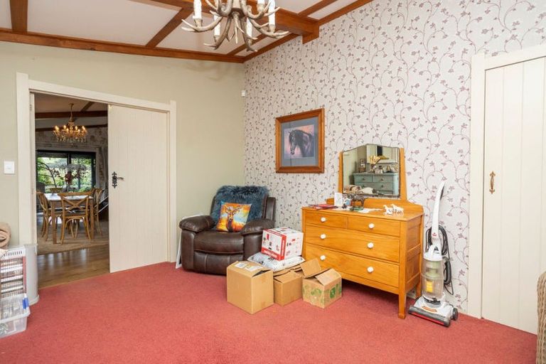 Photo of property in 72 Township Road, Kumeroa, Woodville, 4997