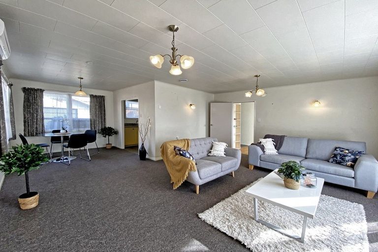 Photo of property in 15 Euan Street, Mangakakahi, Rotorua, 3015