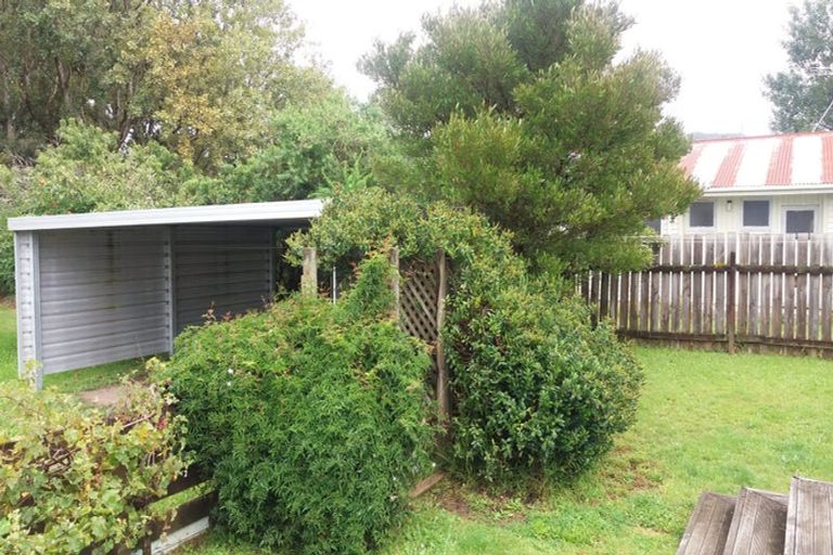 Photo of property in 86 Brandon Street, Featherston, 5710