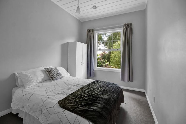 Photo of property in 51 Brois Street, Frankleigh Park, New Plymouth, 4310