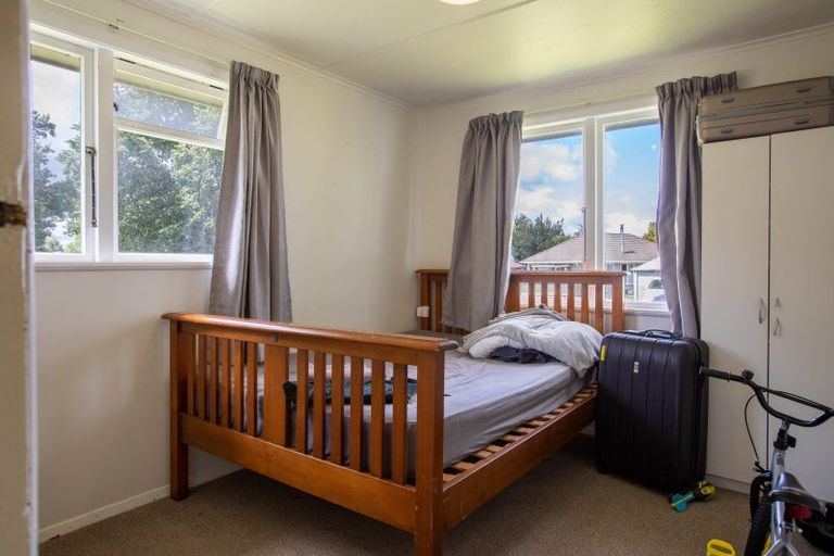 Photo of property in 12 Hartgill Crescent, Dannevirke, 4930