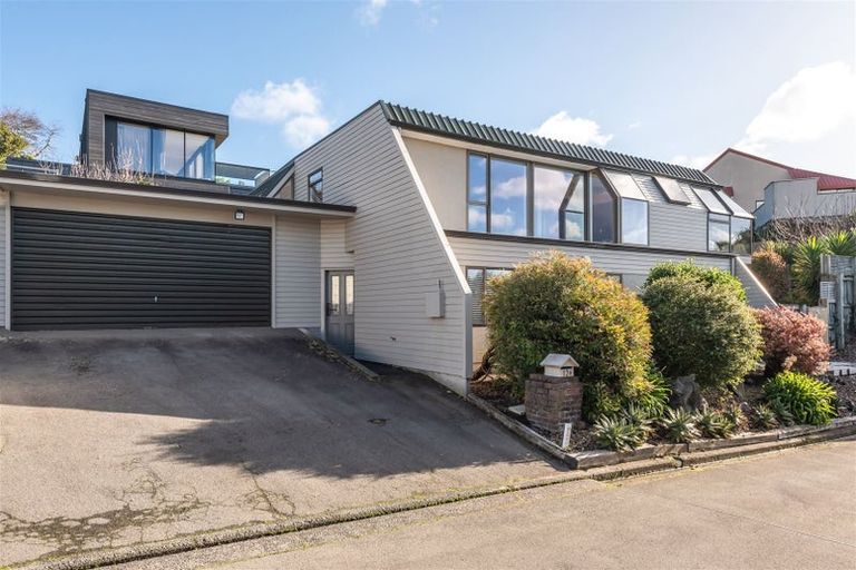 Photo of property in 2/12 Patmos Place, Mount Pleasant, Christchurch, 8081