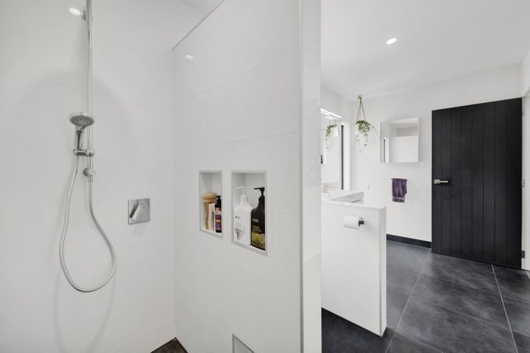 Photo of property in 6 Aytoun Street, Opunake, 4616