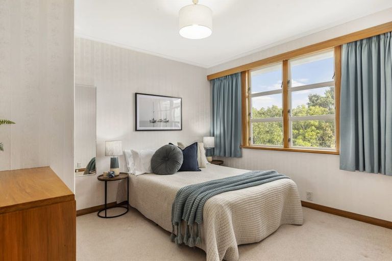 Photo of property in 96 Helston Road, Paparangi, Wellington, 6037