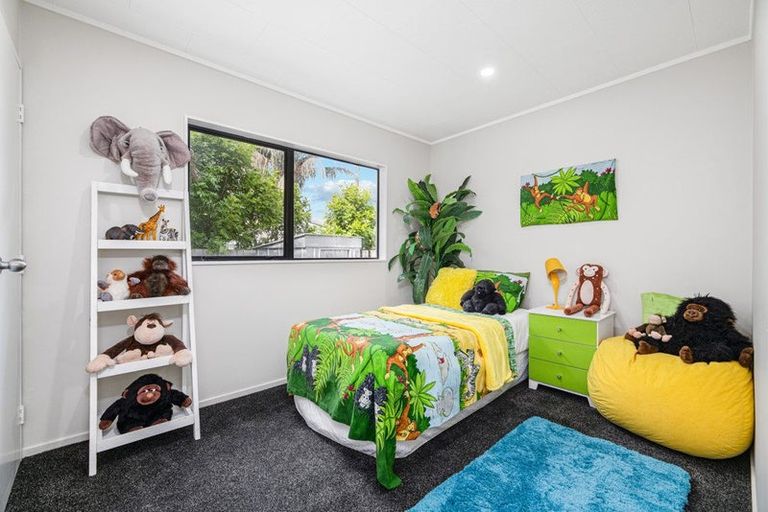 Photo of property in 11a Oregon Avenue, Avondale, Auckland, 1026