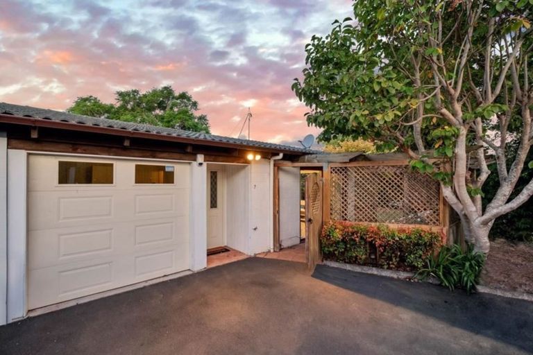 Photo of property in 7/28 Wolsley Avenue, Milford, Auckland, 0620