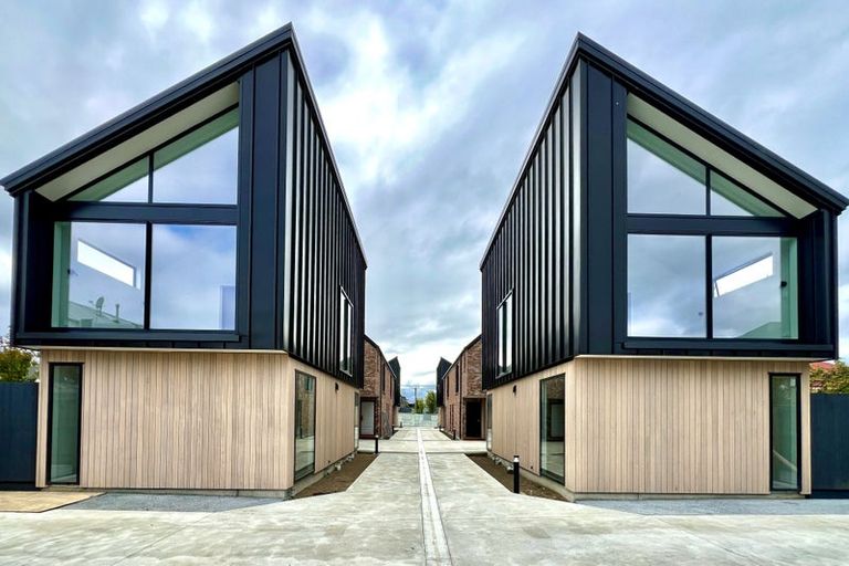 Photo of property in 5/60 Derby Street, St Albans, Christchurch, 8014