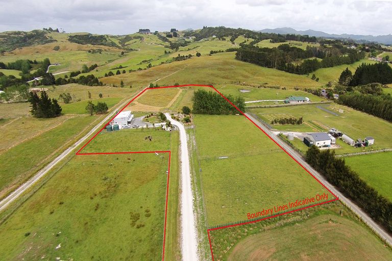 Photo of property in 72 Devich Road, Mangawhai, Wellsford, 0975