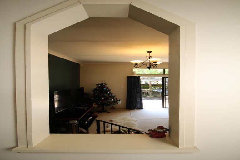 Photo of property in 20 Rewarewa Street, Owhata, Rotorua, 3010