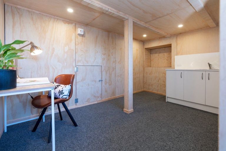 Photo of property in 15 Duppa Street, Berhampore, Wellington, 6023