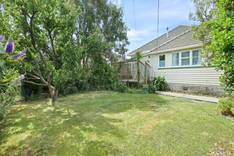 Photo of property in 2/10 Hillier Place, Spreydon, Christchurch, 8024