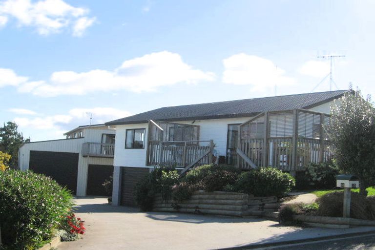 Photo of property in 23 Kanuka Place, Mangawhai Heads, Mangawhai, 0505
