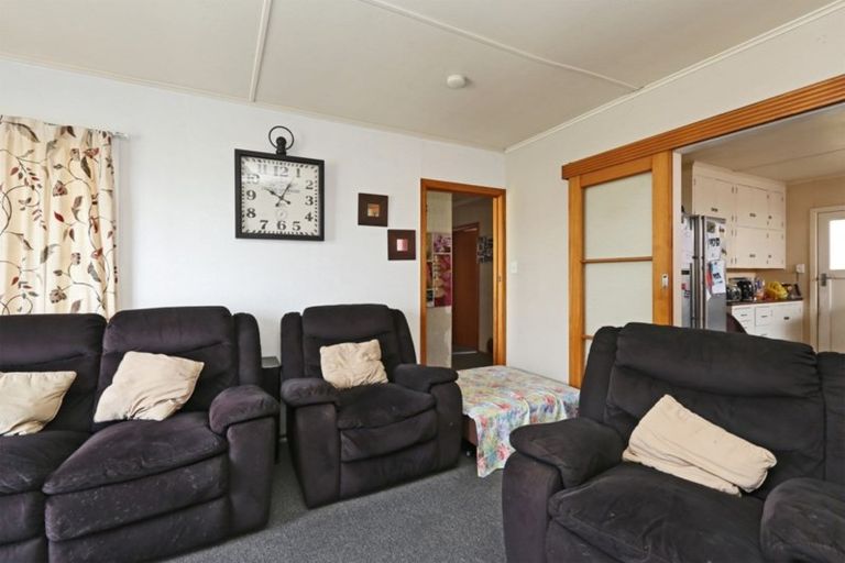 Photo of property in 36 Folkestone Drive, Flaxmere, Hastings, 4120