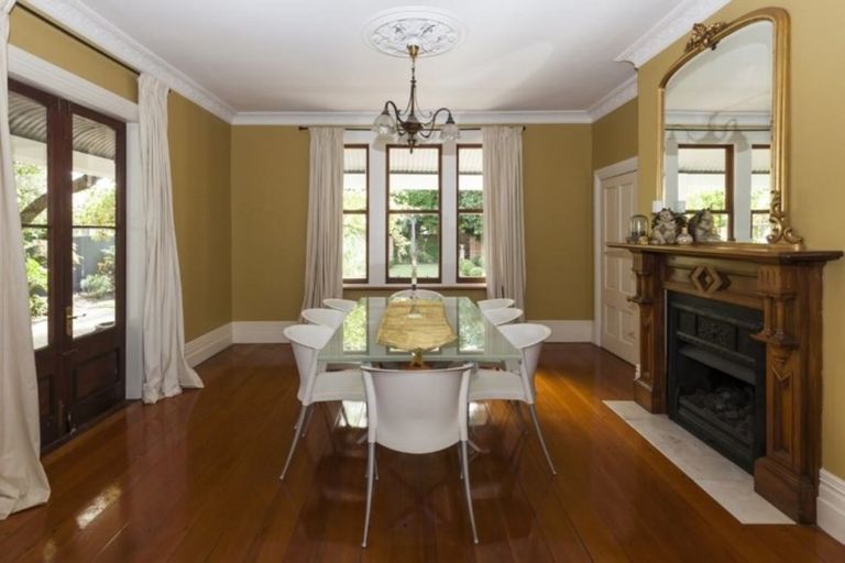 Photo of property in 51 Halswell Junction Road, Halswell, Christchurch, 8025