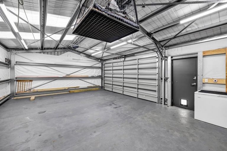 Photo of property in 112 Waihi Road, Hawera, 4610