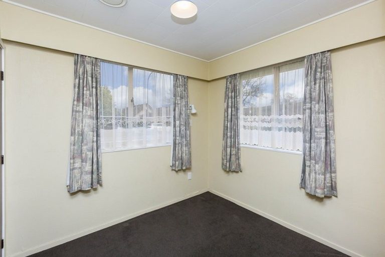 Photo of property in 1/48 Gibbons Street, Upper Hutt Central, Upper Hutt, 5018