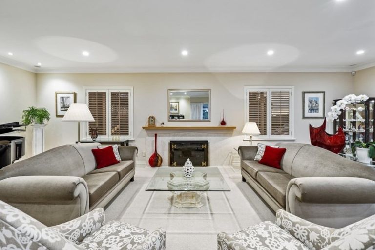 Photo of property in 15 Island View Terrace, Cockle Bay, Auckland, 2014