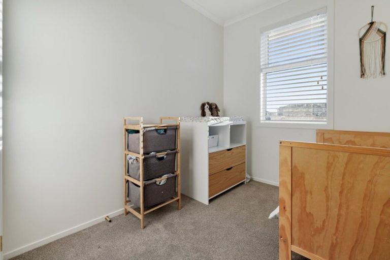 Photo of property in 4 Kuakua Close, Papamoa Beach, Papamoa, 3118