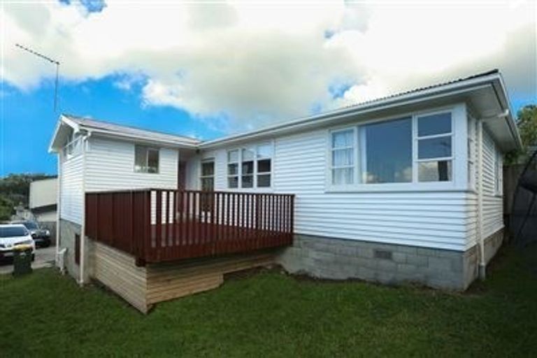 Photo of property in 21 Elliott Avenue, Bayview, Auckland, 0629