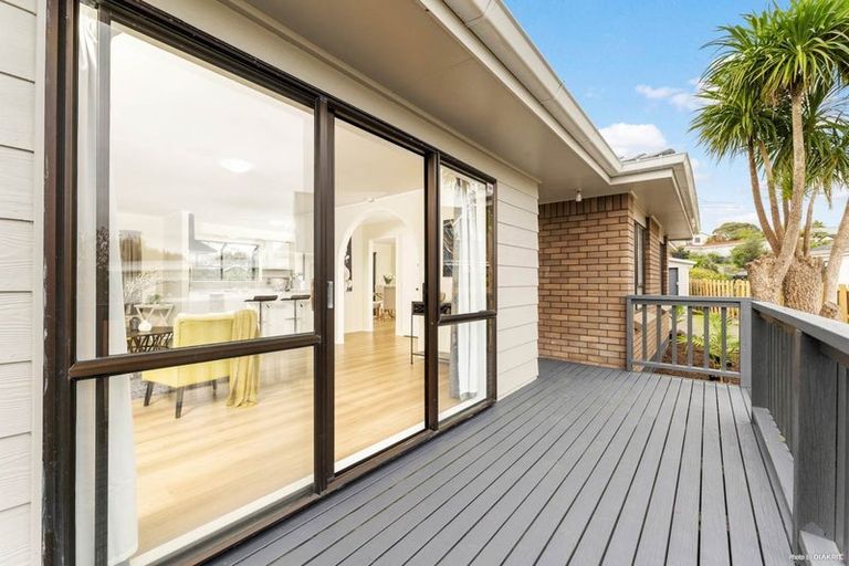 Photo of property in 61 Charntay Avenue, Clover Park, Auckland, 2019