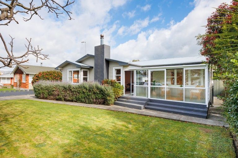 Photo of property in 6 Ruha Street, West End, Palmerston North, 4412