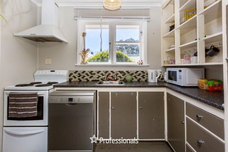 Photo of property in 2/10 Hildreth Street, Trentham, Upper Hutt, 5018