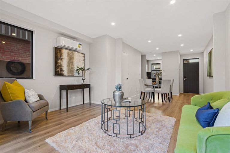 Photo of property in 13 Sioux Road, Hobsonville, Auckland, 0616